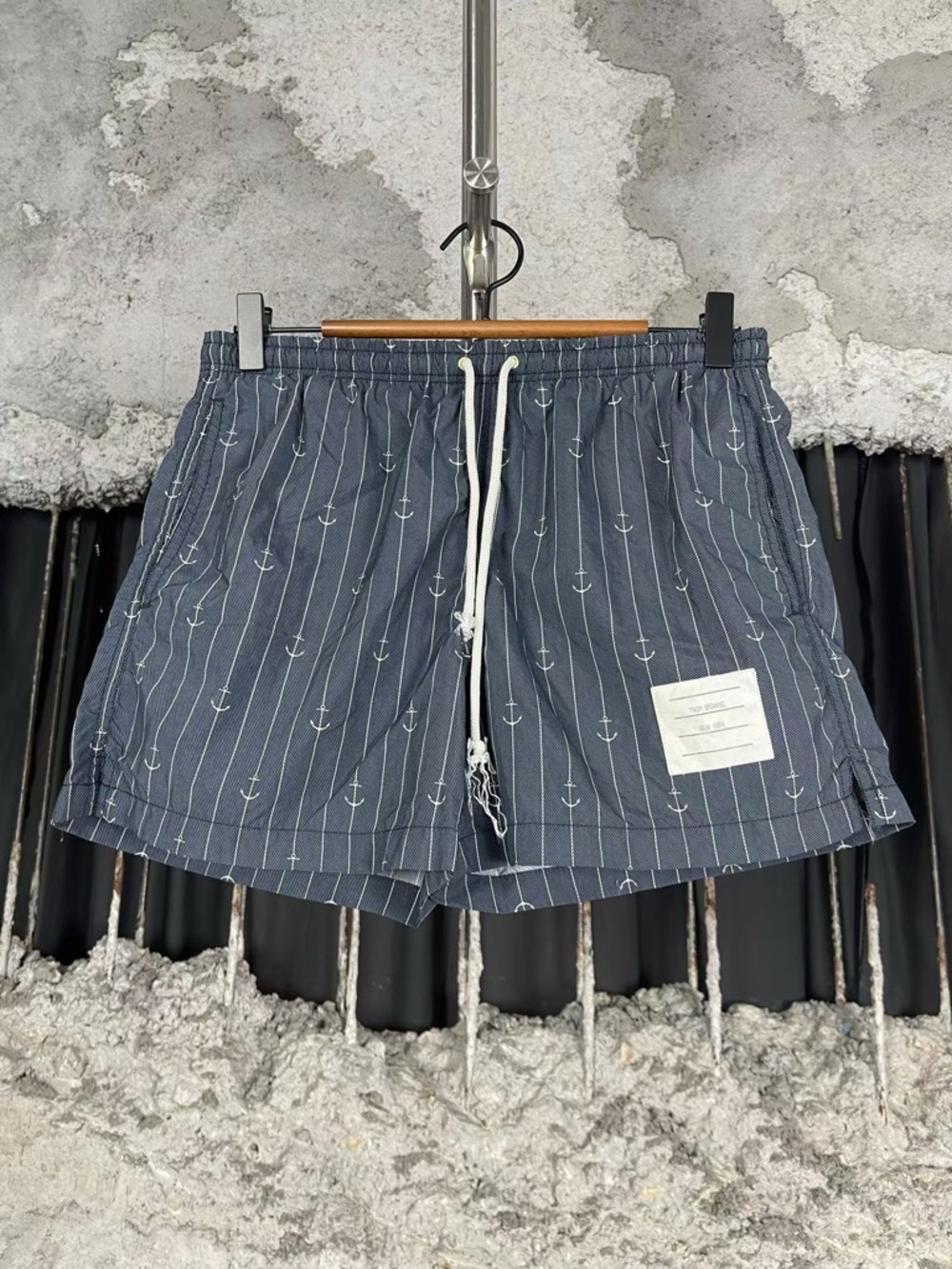 🚩steal Thom Browne Navy Pinstripe Anchor Swim Shorts